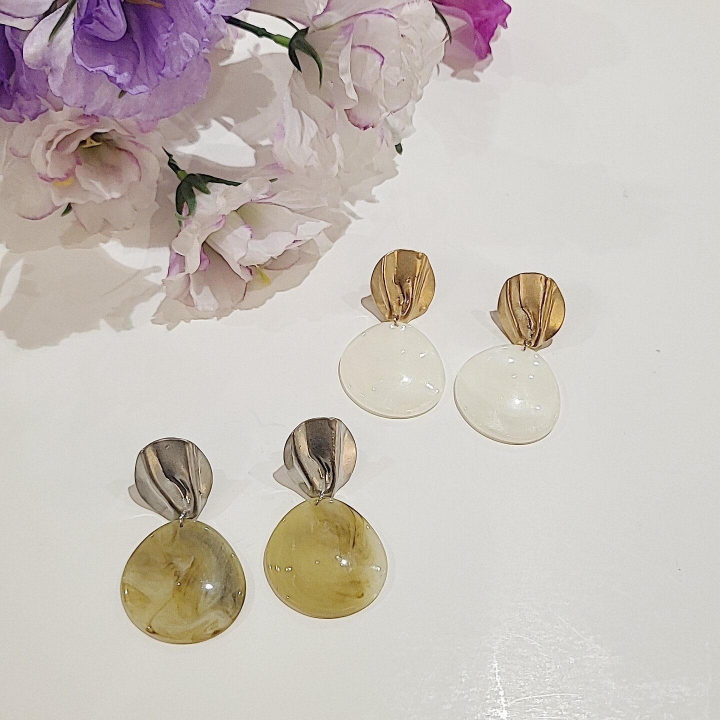 アクリルイヤリング