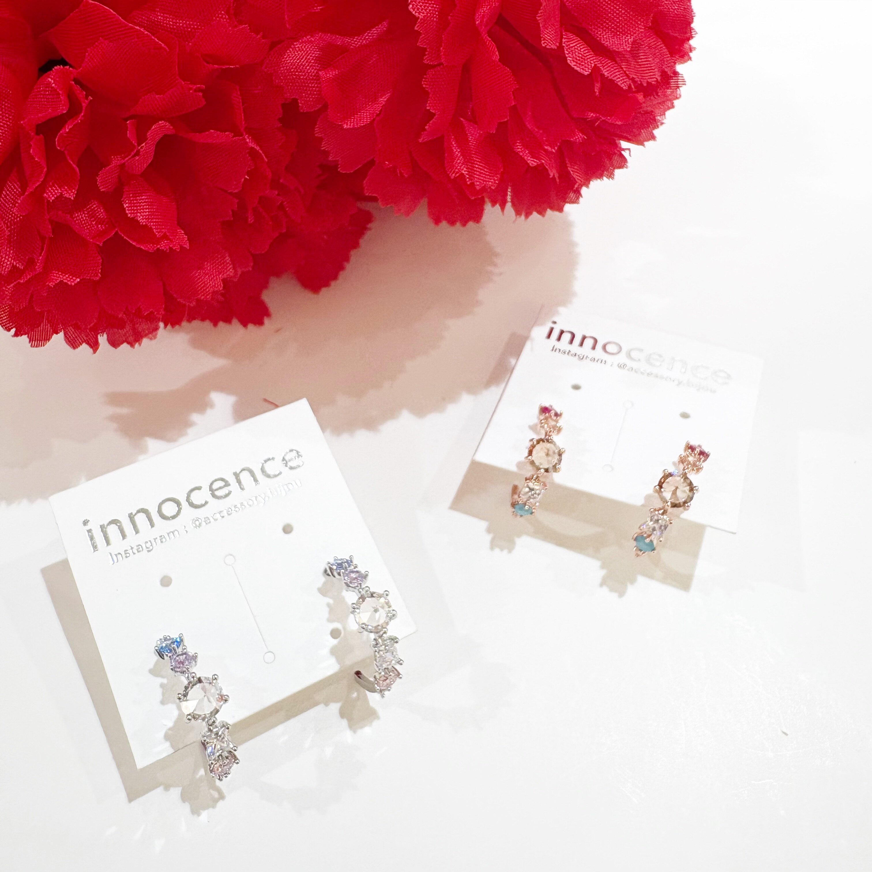 カラーストーンピアス